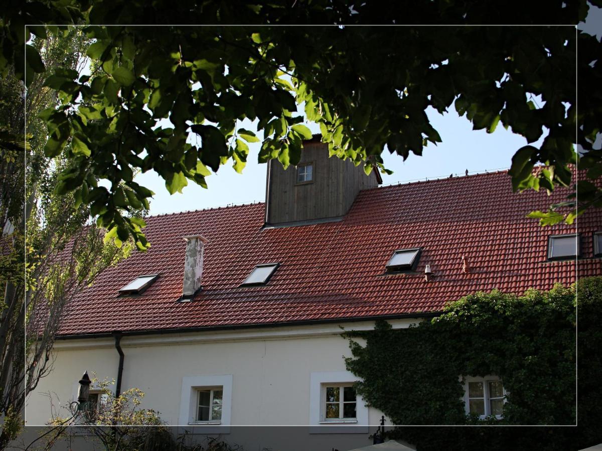 Auberge De Provence Tuchomerice Zewnętrze zdjęcie